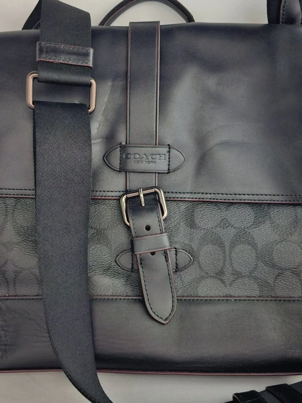 Coach Men's Hudson Messenger Bag in Signature Canvas! NWT!